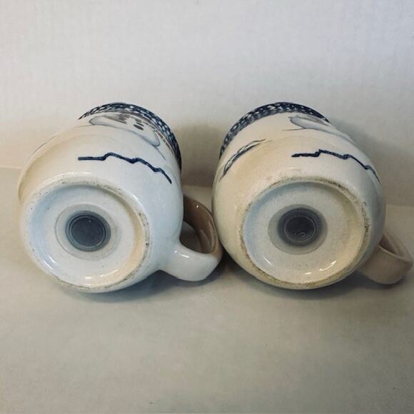 Thomson Snowman, Handled Salt & Pepper Set , Blue Speckles, Snowman/Center - Picture 8 of 10